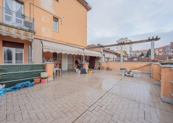 Three-room apartment Asti - photo 4