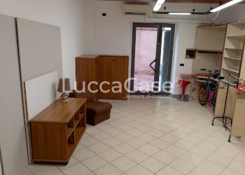 Locale Commerciale Lucca (zona San Marco) - foto 1