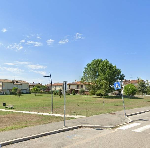 Quadrilocale Ravenna (zona Porto Fuori) - foto 1