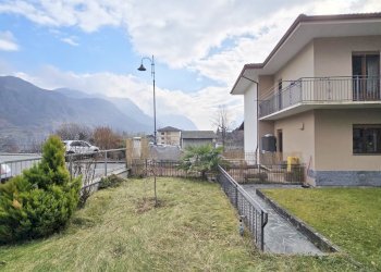 Quadrilocale Frazione Fabbrica, 152, Champdepraz - foto 2