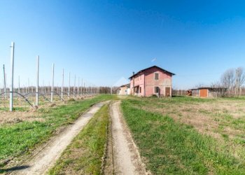 Rustic Via Ponte Rotto, Soliera - photo 3