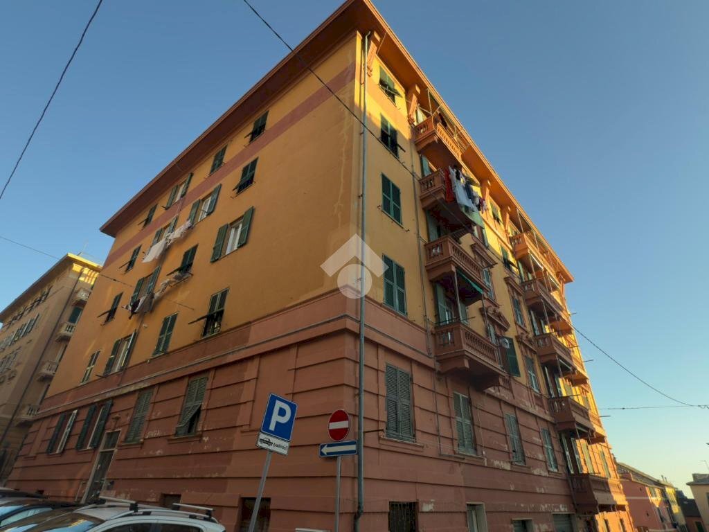 Three-room apartment Via Laigueglia, Genova (neighborhood Voltri) - photo 1