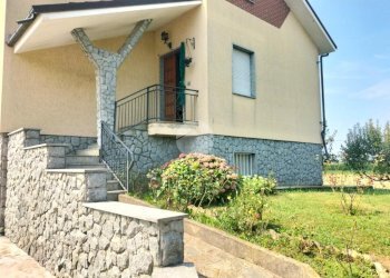 Porzione di casa Via Molini, Trinità - foto 1