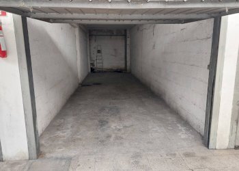 Box Viale Isacco Newton, Roma (zona Colli Portuensi) - foto 10