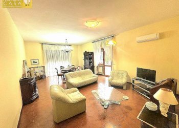 Quadrilocale Viale Risorgimento, Montorio al Vomano - foto 1