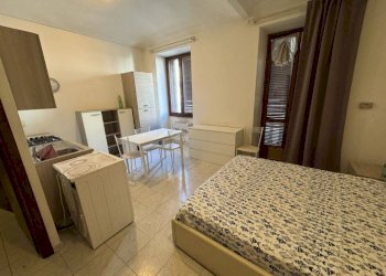 Camera da letto - One-room apartment via Dante di Nanni, 61, Torino (neighborhood Cenisia) - photo 16