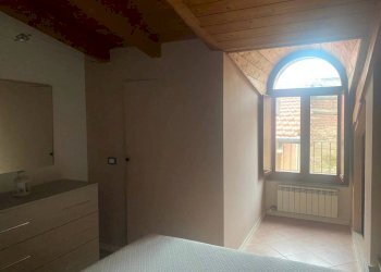 Camera da letto - Bilocale via Ticino, Legnano - foto 13