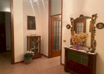 Interno appartamento - Quadrilocale via Silvio Pellico, Garbagnate Milanese - foto 3