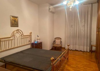 Camera da letto - Quadrilocale via Silvio Pellico, Garbagnate Milanese - foto 8