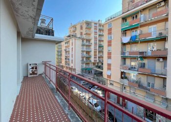Balcone - Trilocale via Stefanina Moro, 21, Genova (zona Marassi) - foto 6