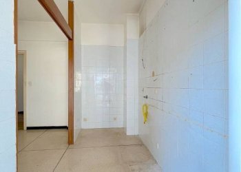 Cucina - Trilocale via Stefanina Moro, 21, Genova (zona Marassi) - foto 7