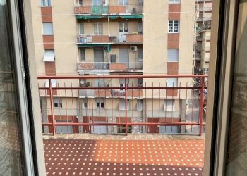 Balcone - Trilocale via Stefanina Moro, 21, Genova (zona Marassi) - foto 8
