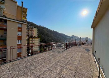 Terrazzo - Trilocale via Stefanina Moro, 21, Genova (zona Marassi) - foto 17