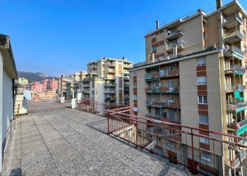 Terrazzo - Trilocale via Stefanina Moro, 21, Genova (zona Marassi) - foto 18