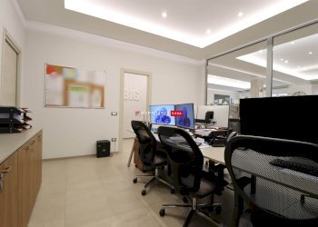 Negozio Via Montemerlo, Crispiano - foto 12