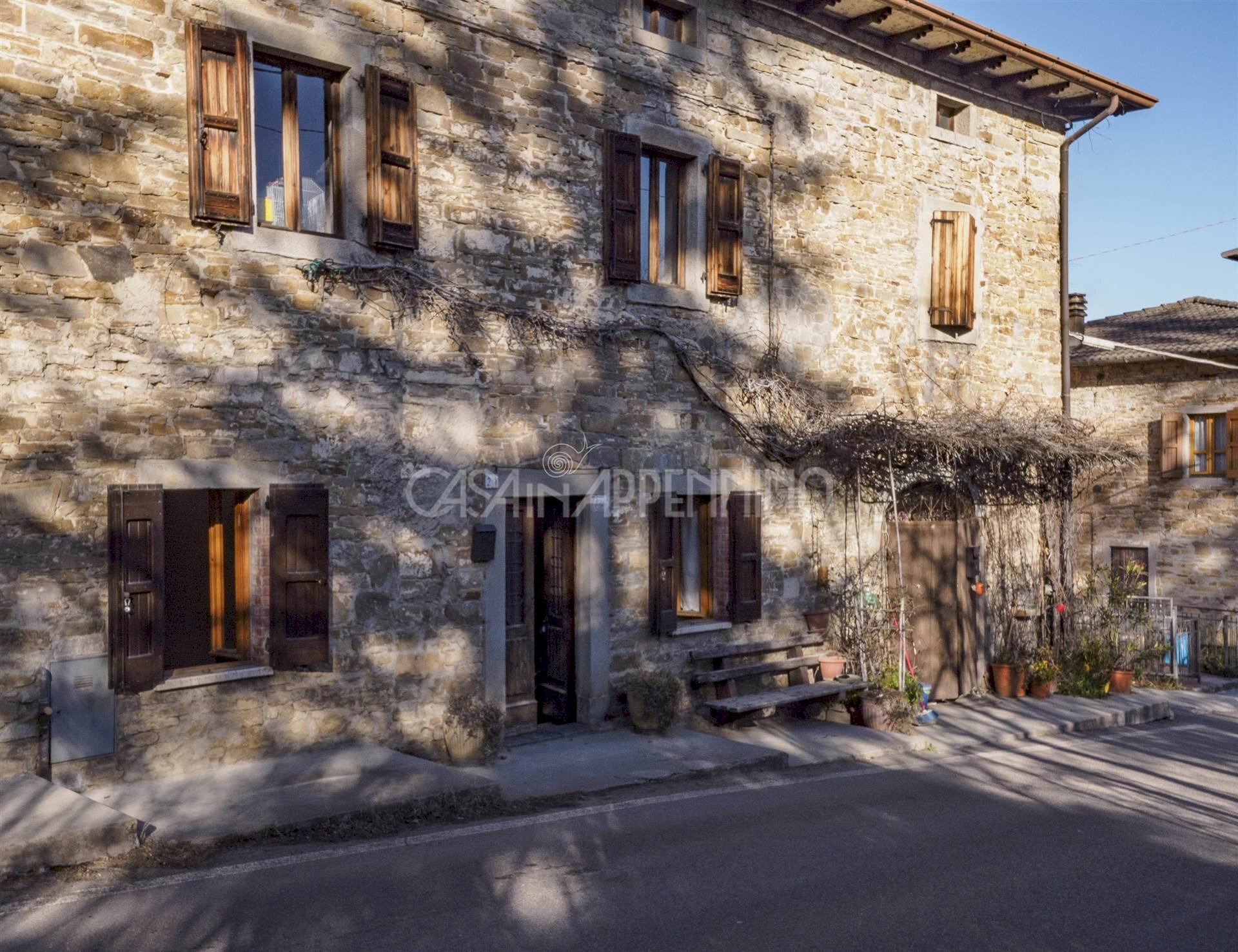 Three-room apartment Montefiorino - photo 1