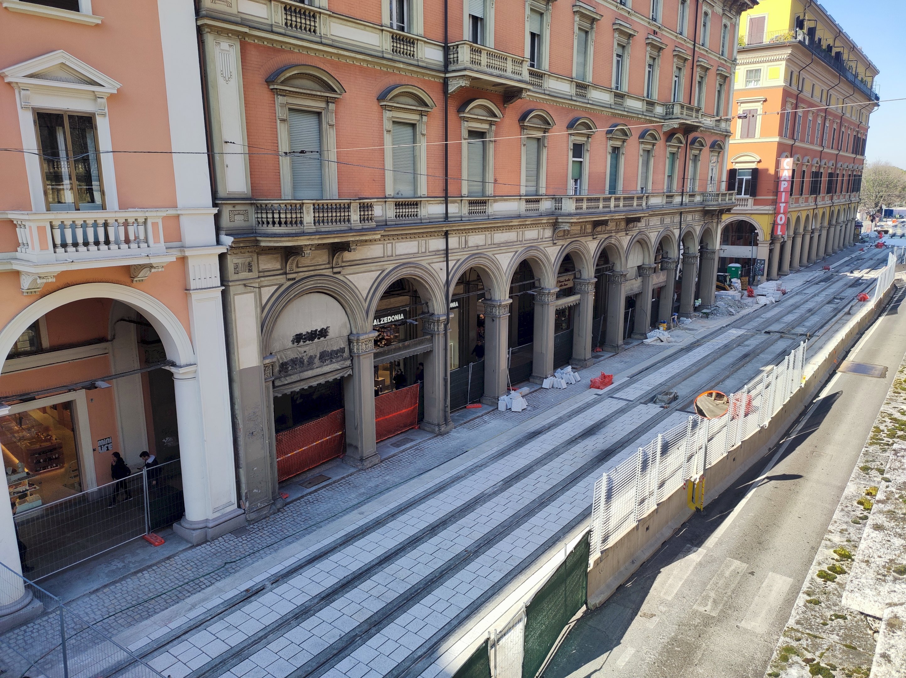 Shop Bologna (neighborhood Marconi) - photo 1