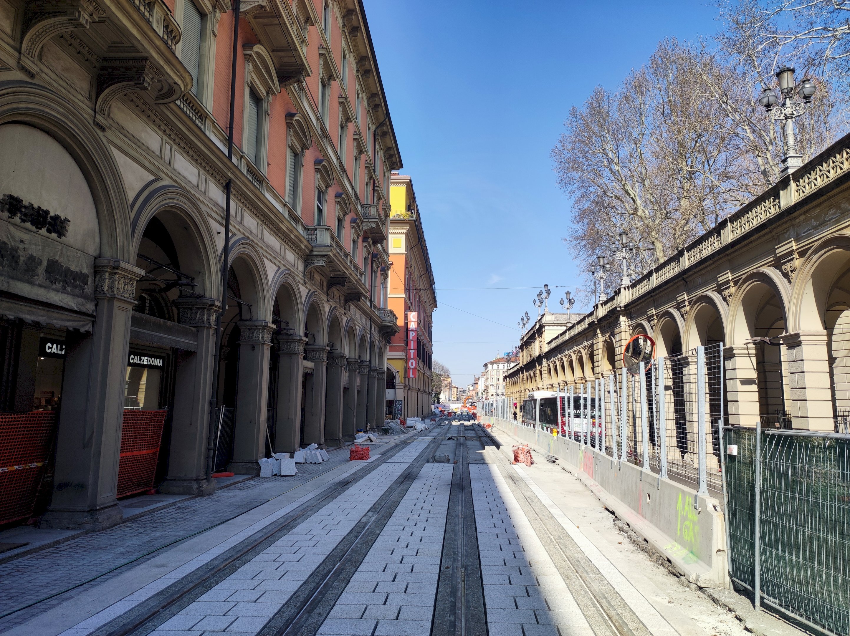 Shop Bologna (neighborhood Marconi) - photo 3