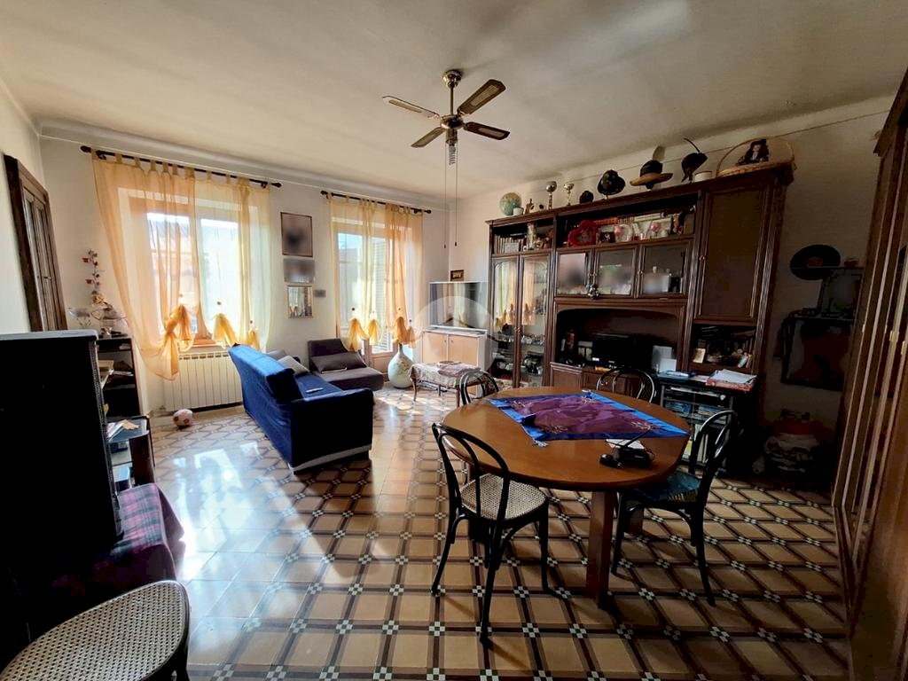 Three-room apartment Via Perrone, Strambino - photo 2