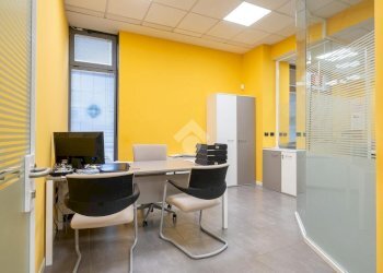 Ufficio Via San Donato, Granarolo dell'Emilia - foto 17