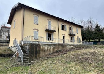 Stabile - Palazzo Via Ca' Landino 48, Castiglione dei Pepoli - foto 1