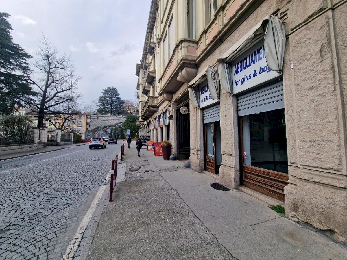 Negozio Corso Costantino Nigra, 9, Ivrea - foto 3
