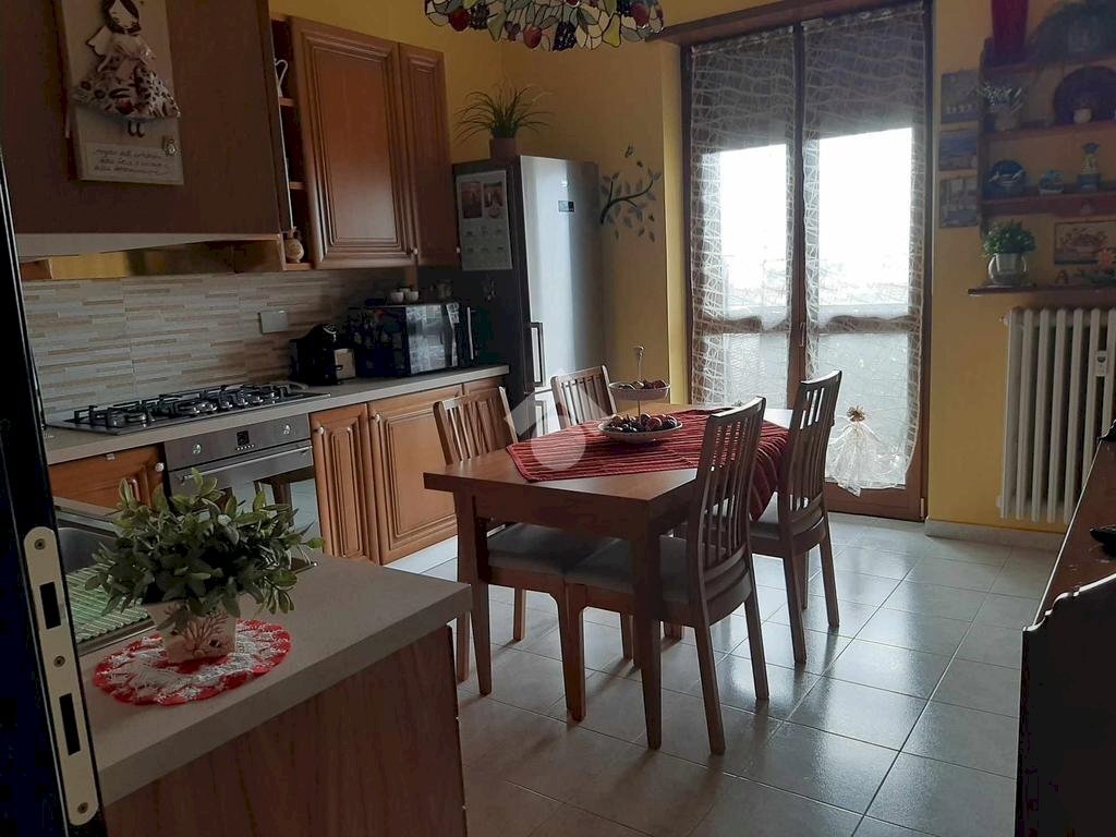Apartment Zona Ciriè 2000, Ciriè - photo 1