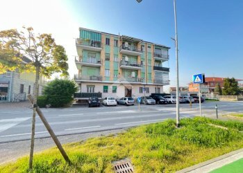 Trilocale Via S. Francesco di Sales, Carmagnola - foto 2