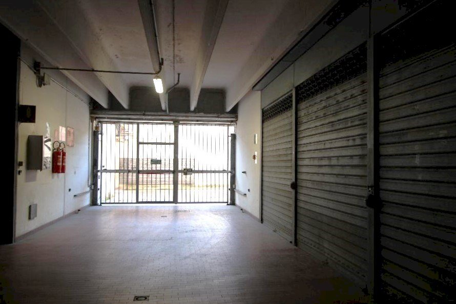 Box Bologna (neighborhood Borgo Panigale) - photo 2