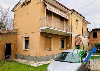 Villa Unifamiliare via botturi, Castiglione delle Stiviere - foto 3