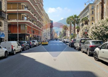 Locale Commerciale Corso Garibaldi, Salerno - foto 2