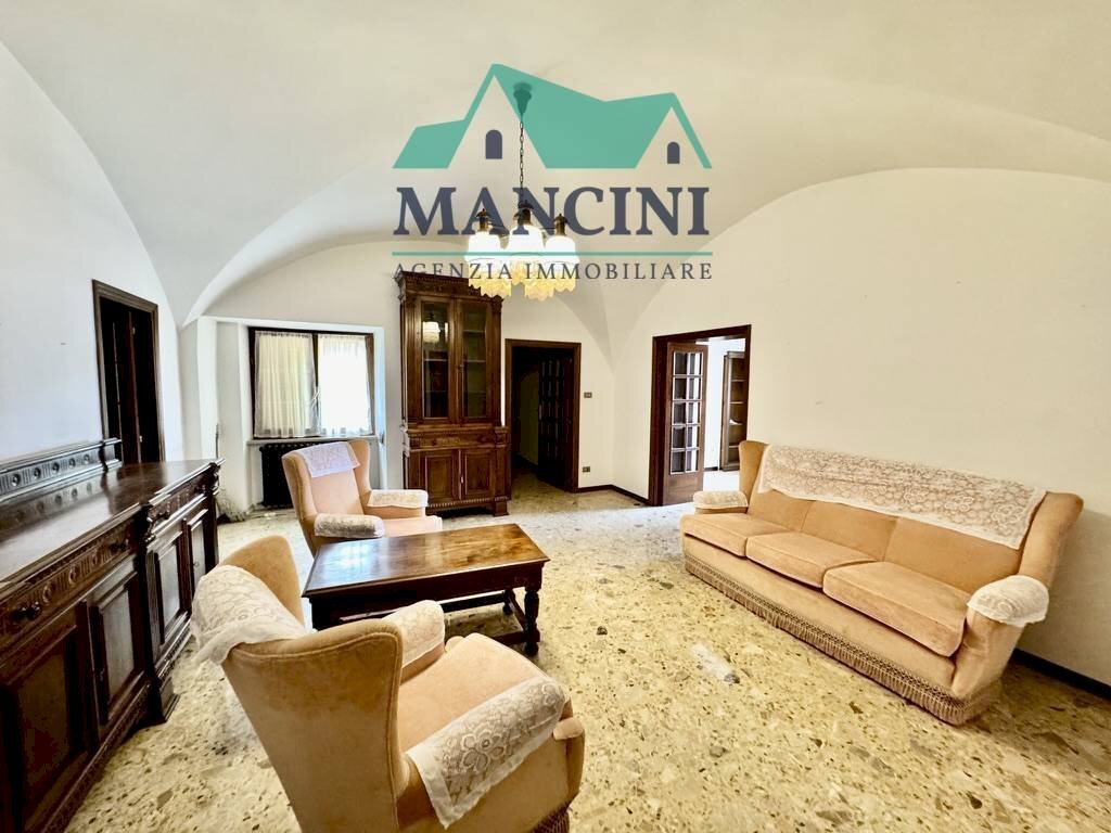 Appartamento VIA DEGLI OREFICI, Jesi - foto 1