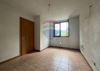 Trilocale Val Brembilla - foto 14