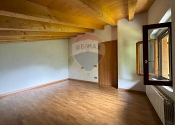 Trilocale Val Brembilla - foto 23