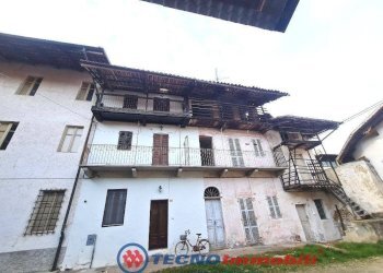 Facciata - Casa indipendente via Martiri Della Liberta`, Levone - foto 1