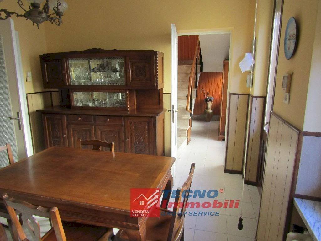 Salone - Independent house via Giuseppe De Stefanis, Front - photo 3