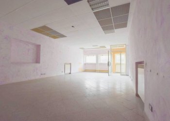 Stanza non arredata - Trilocale via delle Terme, 1, Roccaforte Mondovì - foto 10