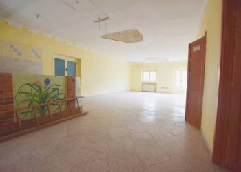 Stanza non arredata - Three-room apartment via delle Terme, 1, Roccaforte Mondovì - photo 21