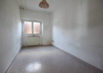 Stanza non arredata - Three-room apartment via delle Terme, 1, Roccaforte Mondovì - photo 26