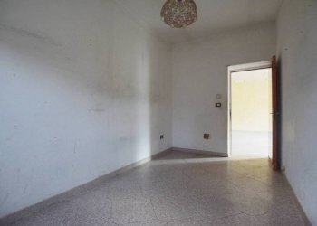 Stanza non arredata - Three-room apartment via delle Terme, 1, Roccaforte Mondovì - photo 27