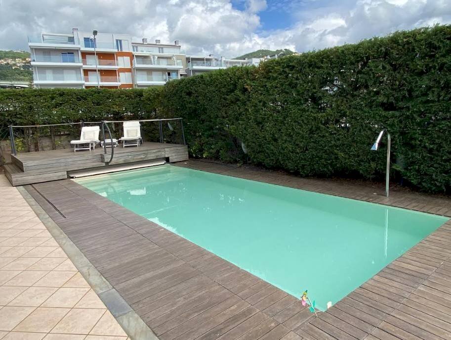 Piscina - Trilocale piazza dei Segantini, 3, Varazze - foto 3