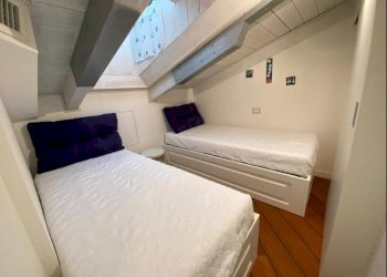 Camera da letto - Trilocale piazza dei Segantini, 3, Varazze - foto 18