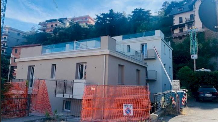 Facciata - Quadrilocale via Colla, Celle Ligure - foto 2