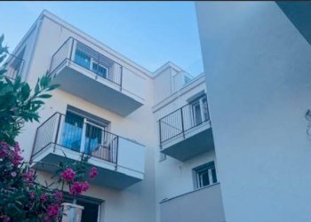 Facciata - Four-room apartment via Colla, Celle Ligure - photo 4
