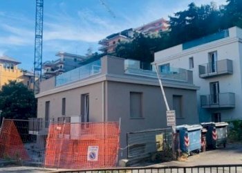 Facciata - Four-room apartment via Colla, Celle Ligure - photo 19