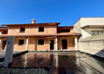 Facciata - Villa a Schiera Villafalletto - foto 23