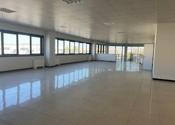 Ufficio via della tecnica, 2, Castel Guelfo di Bologna - foto 9