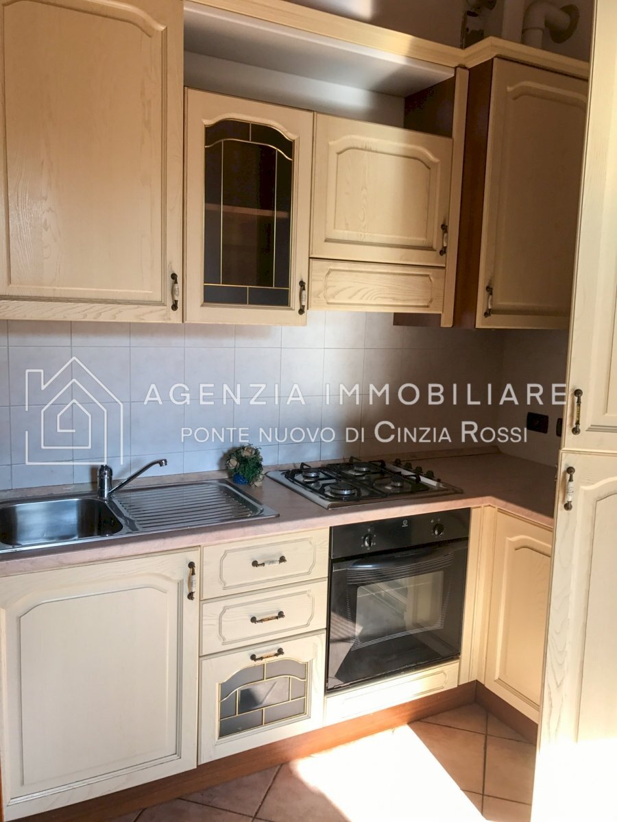 One-room apartment Ravenna (neighborhood San Bartolo) - photo 2
