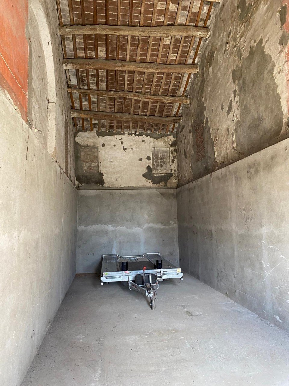 Posto Auto Ferrara - foto 1