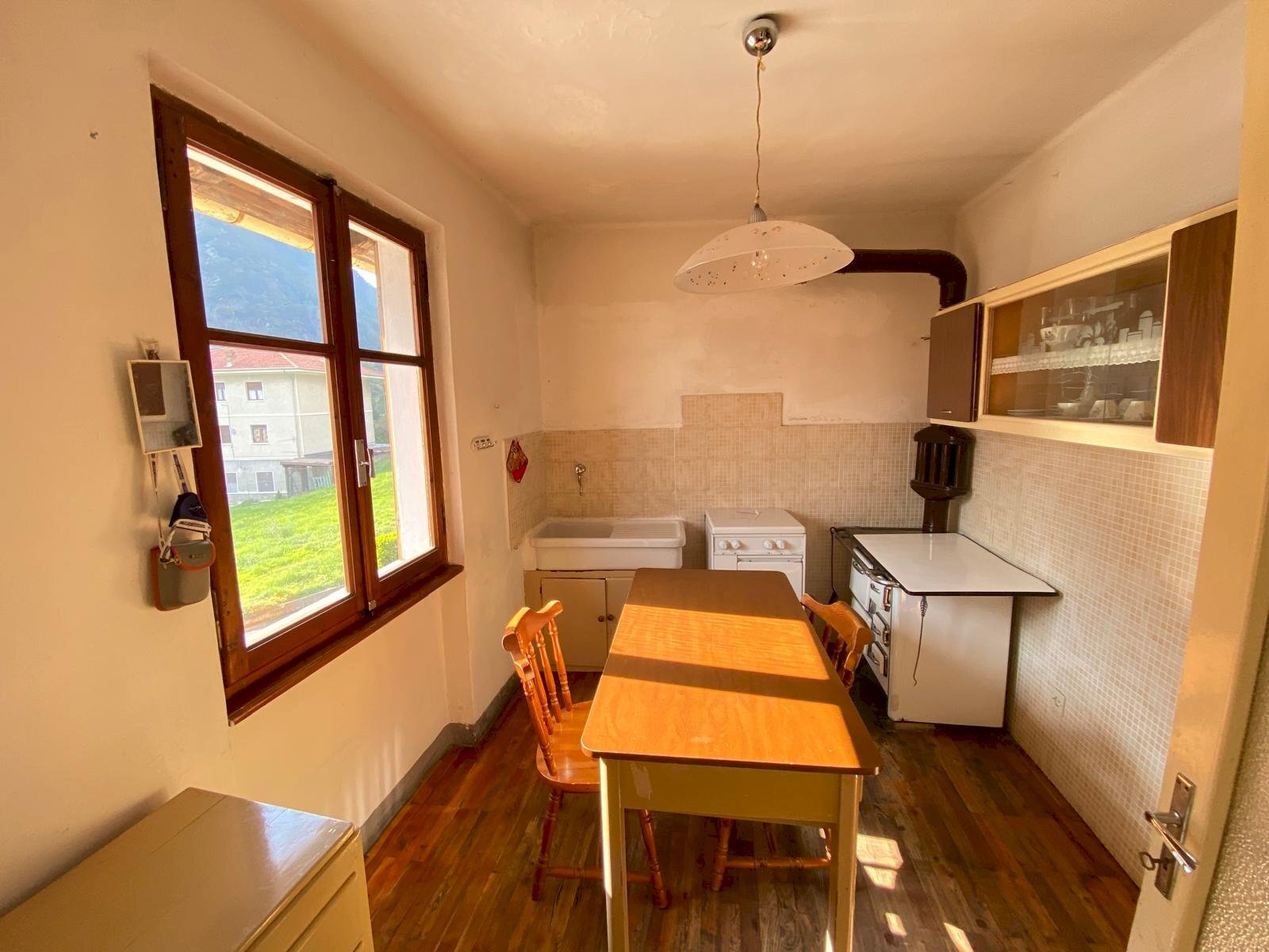 cucina abitabile - Casa semi indipendente Frazione Villaretto, 8, Roure - foto 3